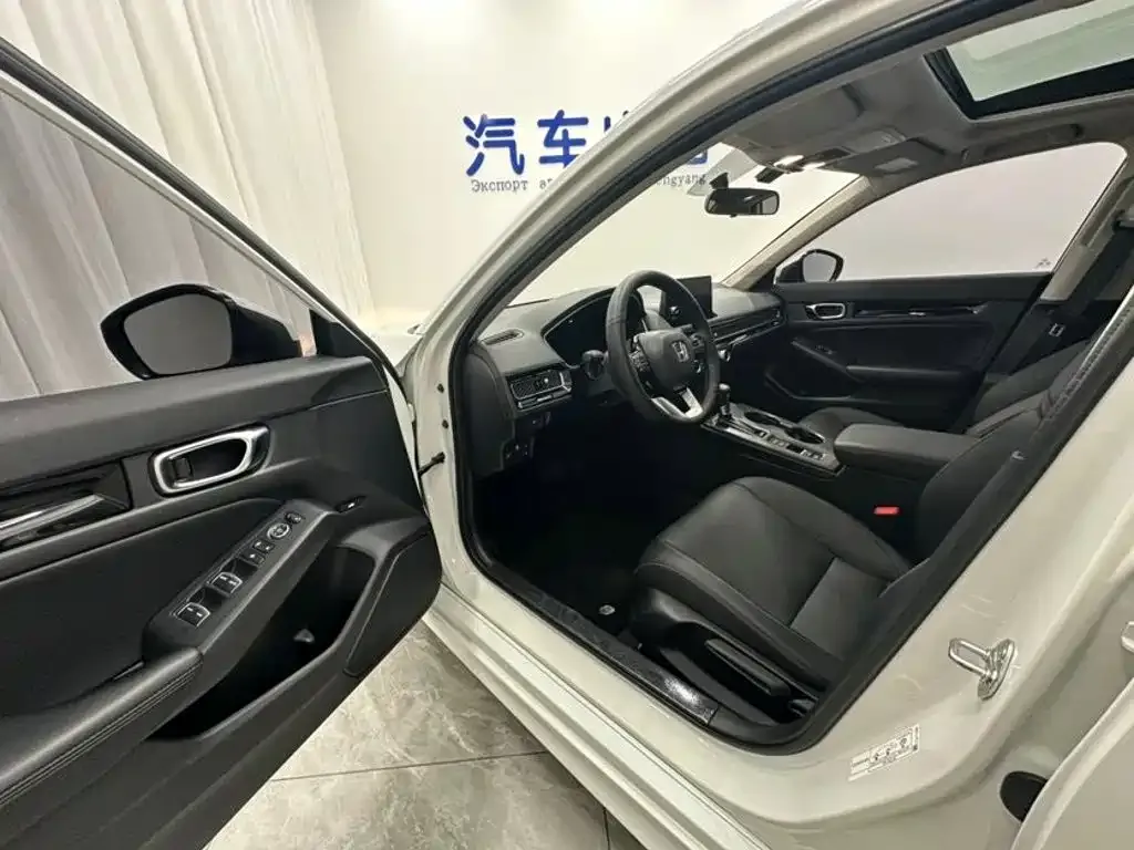 Honda Civic — фото 4