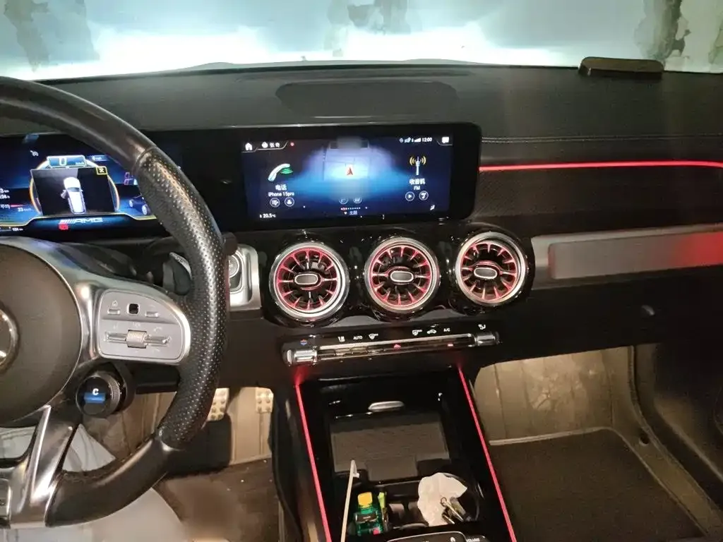 Mercedes-Benz GLB AMG — фото 9