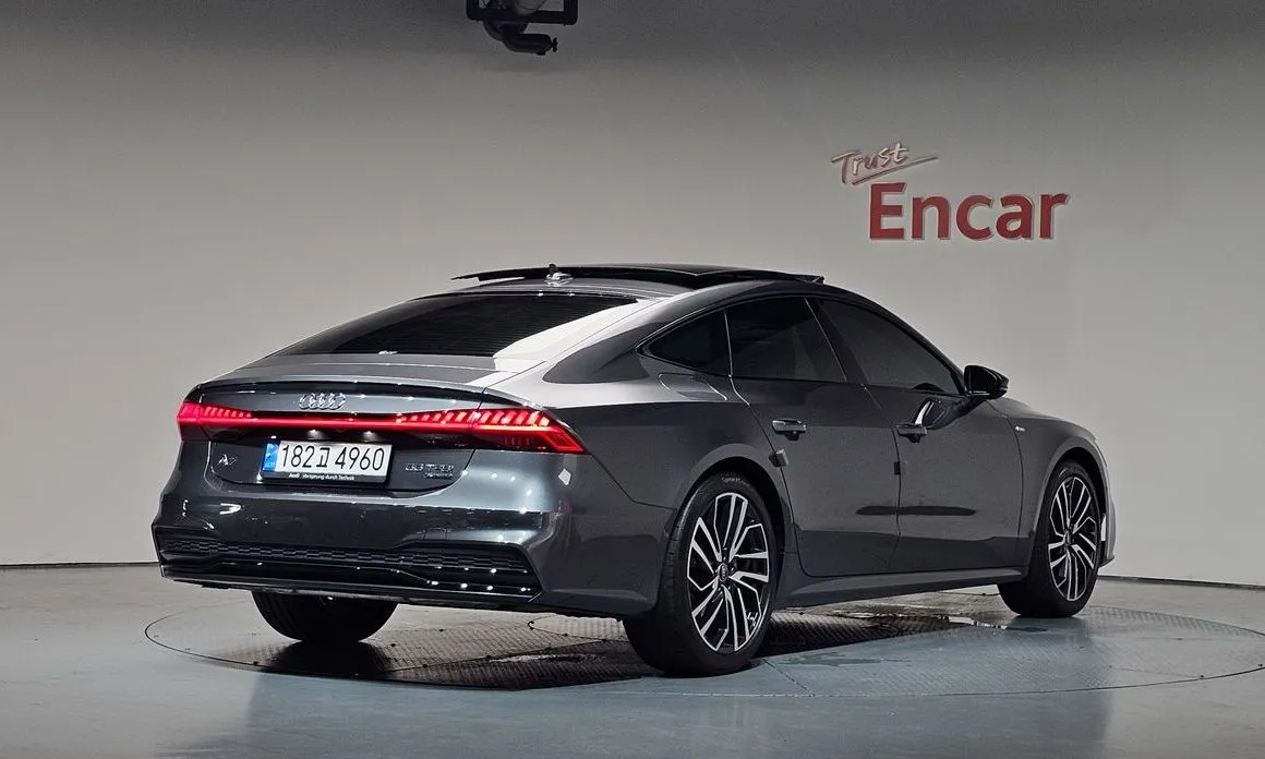 Audi A7 — фото 4