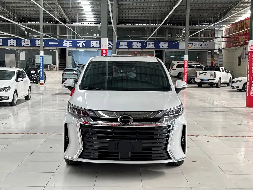 GAC Motor Trumpchi M6 — фото 7