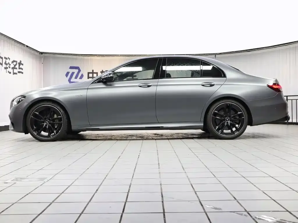 Mercedes-Benz E-Class AMG — фото 3