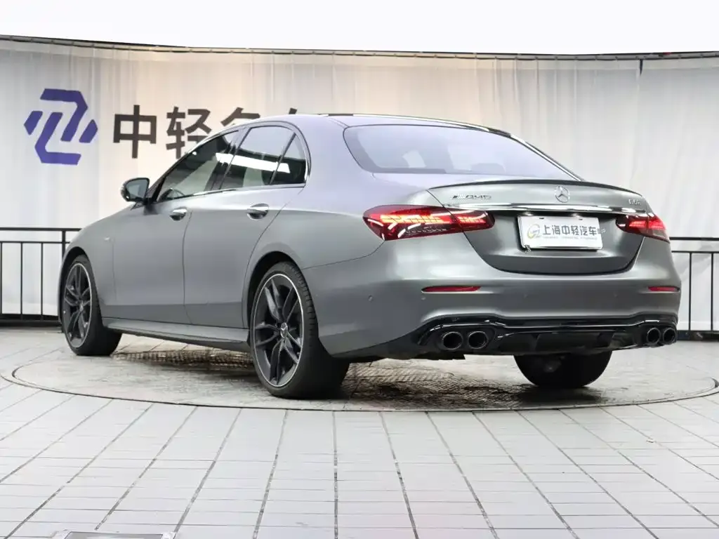 Mercedes-Benz E-Class AMG — фото 9