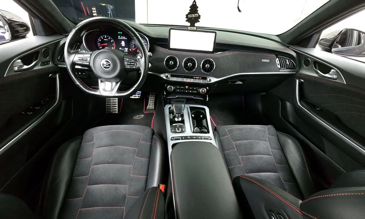 Kia Stinger — фото 10
