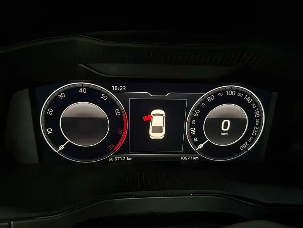 Skoda Superb — фото 7
