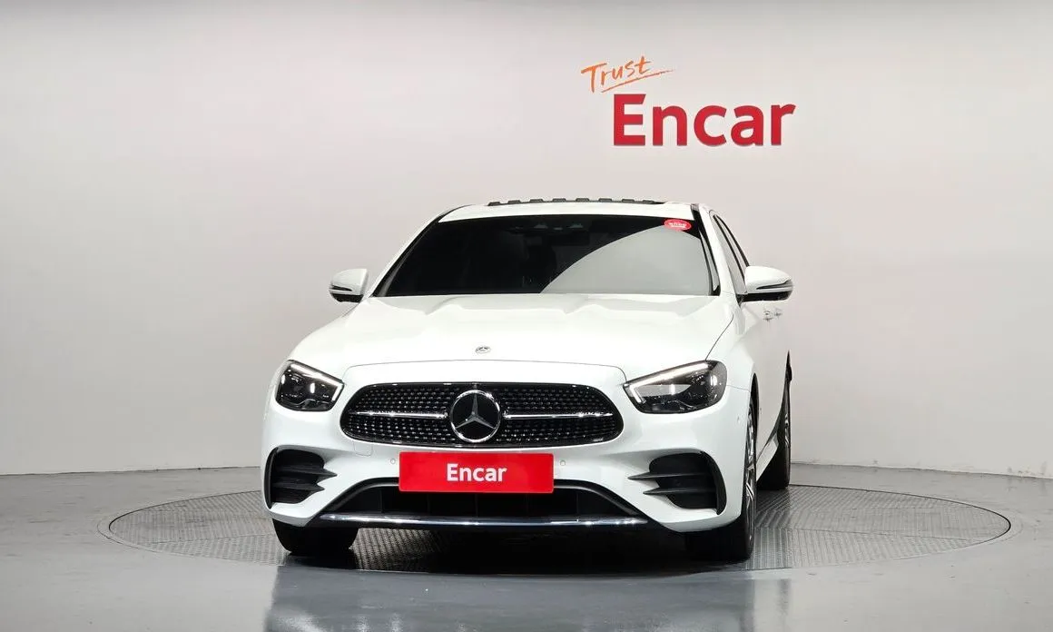 Mercedes-Benz E-Class — фото 10