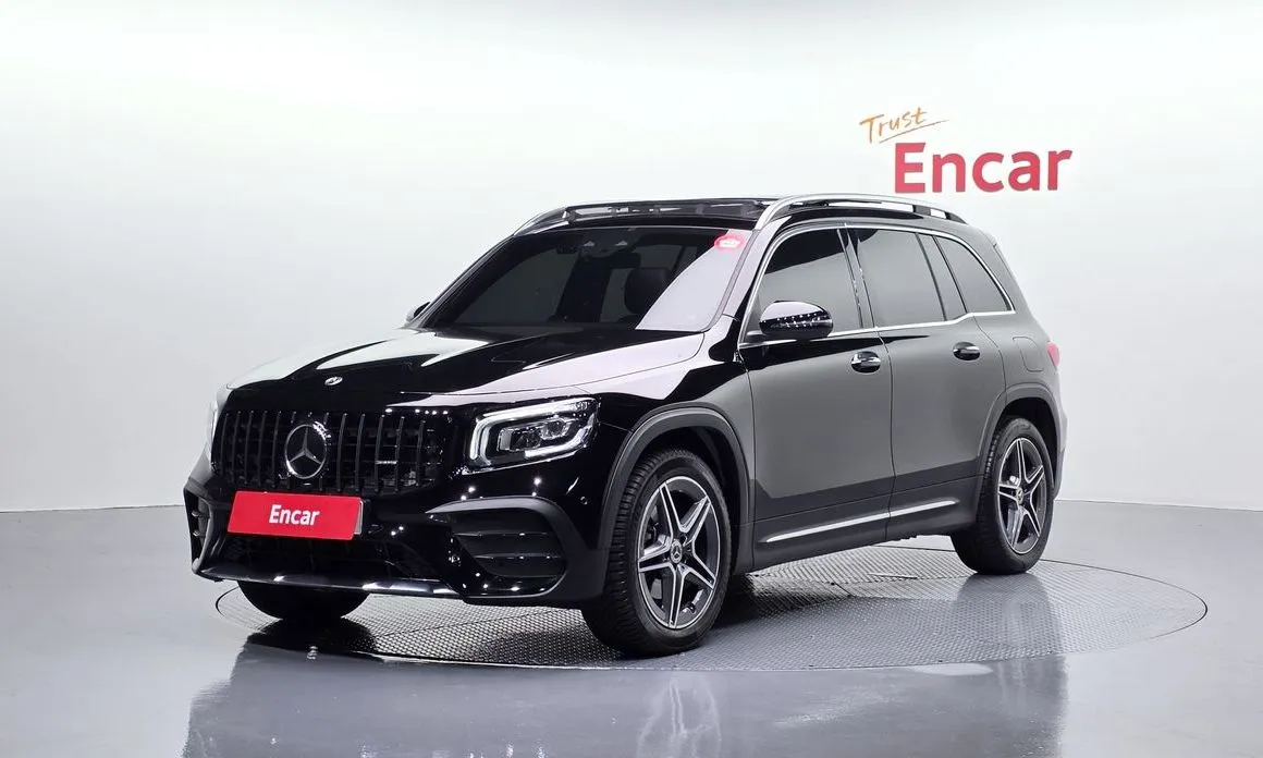 Mercedes-Benz GLB-Class — фото 1