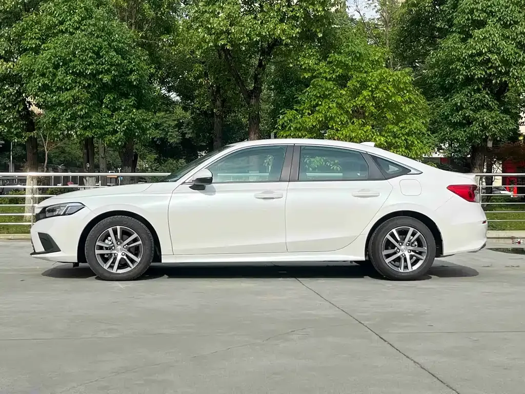 Honda Civic — фото 7