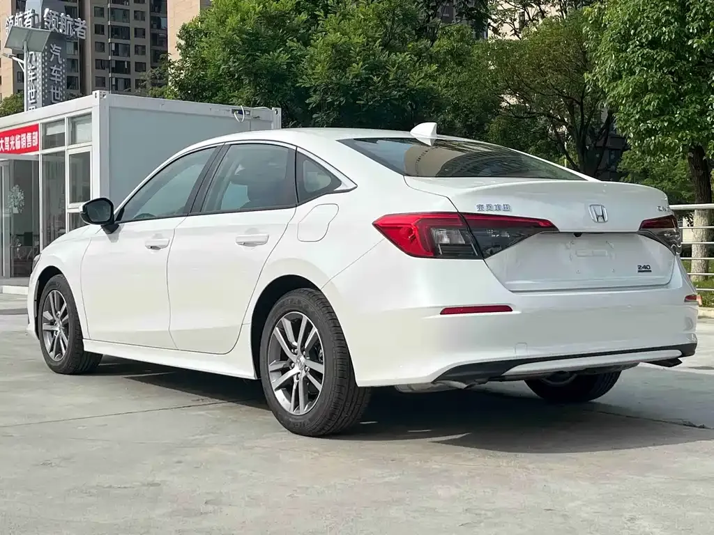 Honda Civic — фото 6