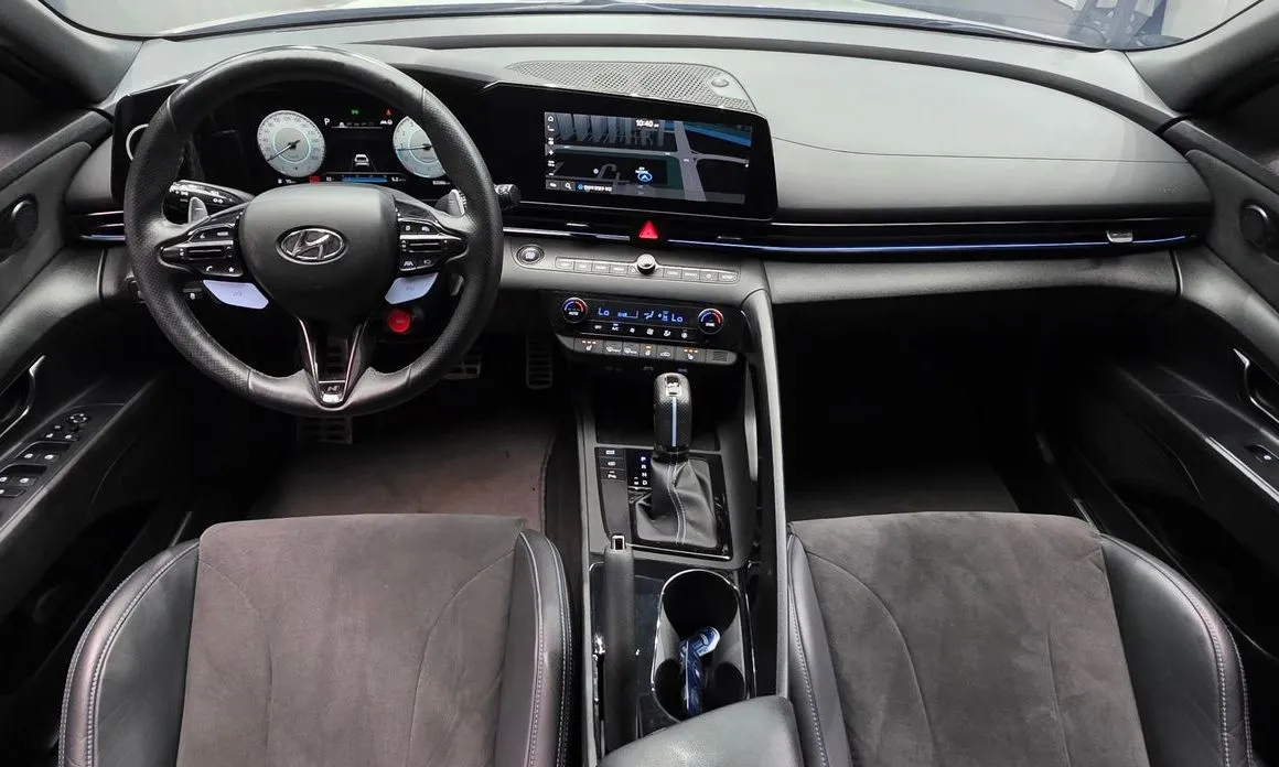 Hyundai AVANTE — фото 5