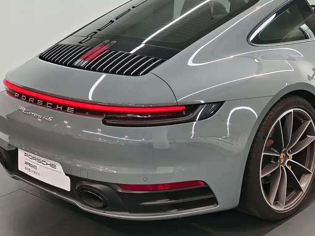 Porsche 911 — фото 9