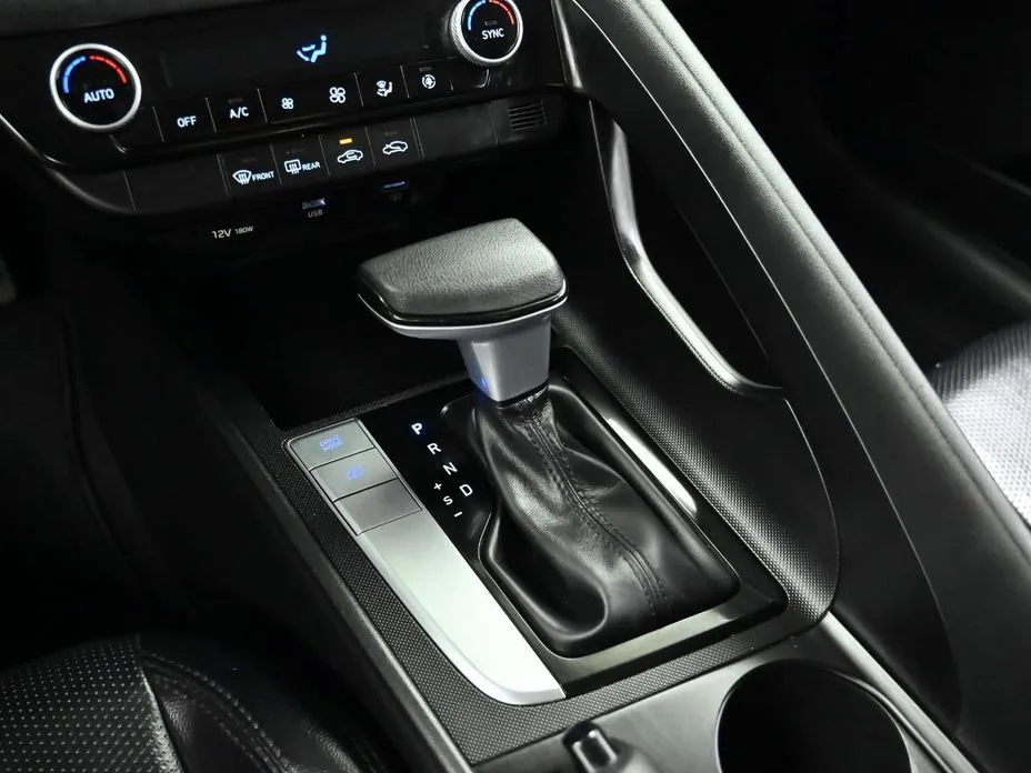 Hyundai AVANTE — фото 2