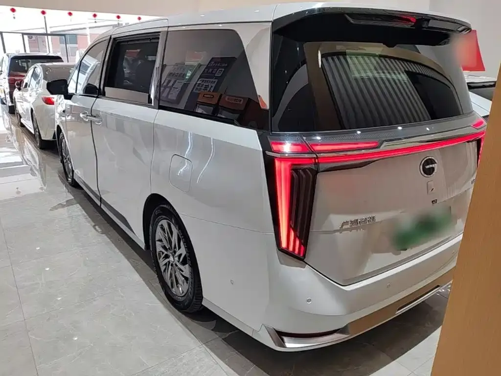 GAC Motor Trumpchi M8 — фото 8