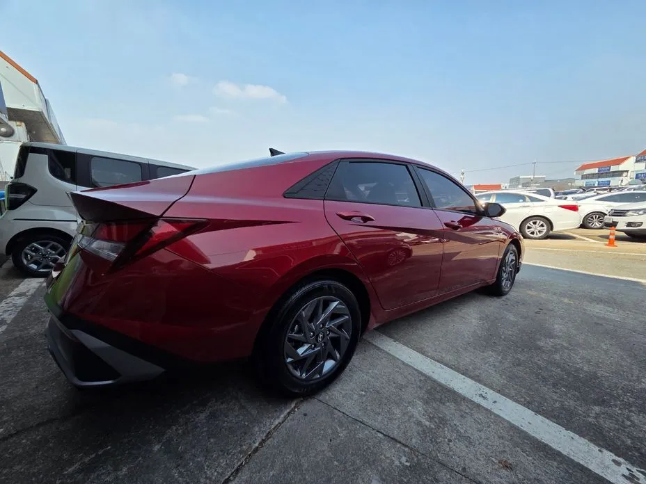 Hyundai AVANTE — фото 5