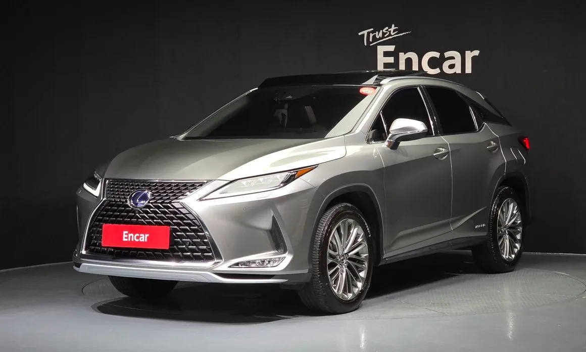 Lexus RX — фото 1