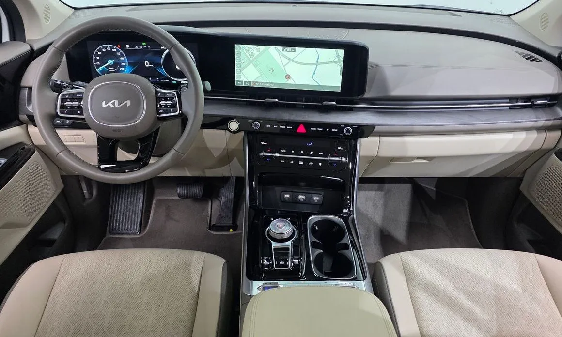 Kia Carnival — фото 3