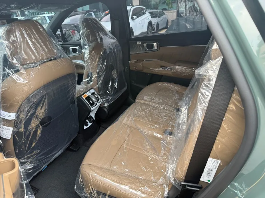 Kia Sorento — фото 4