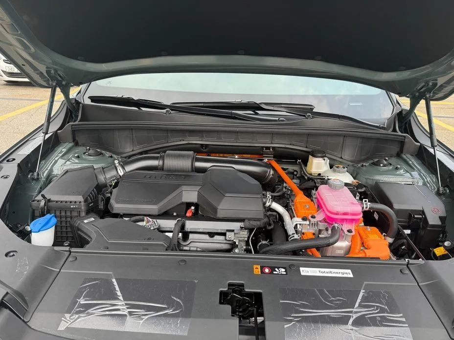 Kia Sorento — фото 5