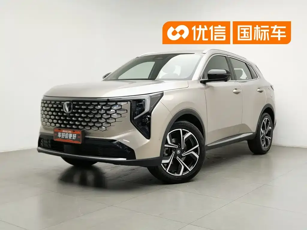 Changan CS55PLUS — фото 1