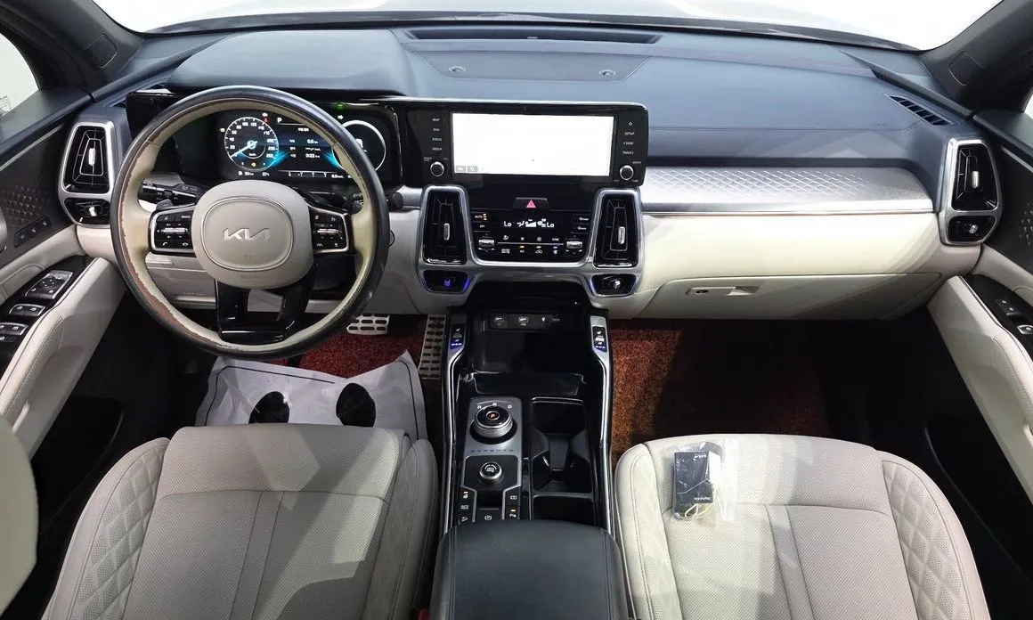 Kia Sorento — фото 8