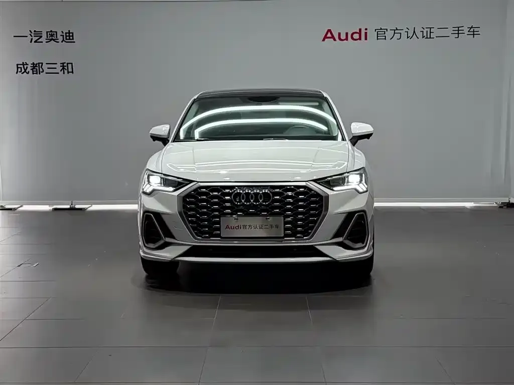 Audi Q3 Sportback — фото 6