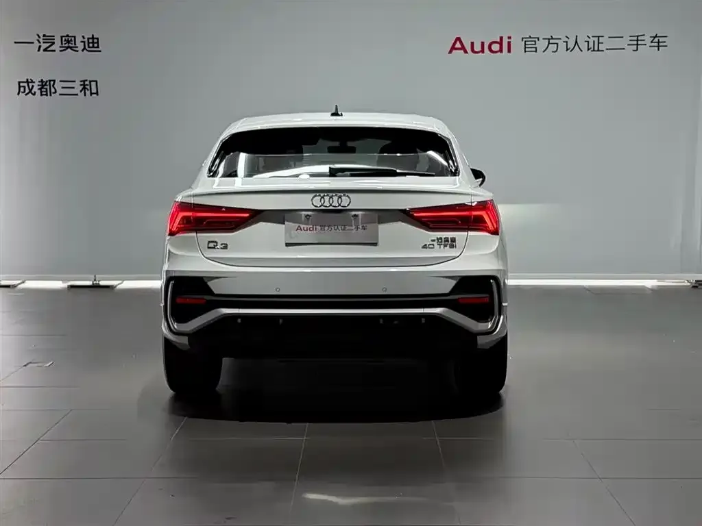 Audi Q3 Sportback — фото 7