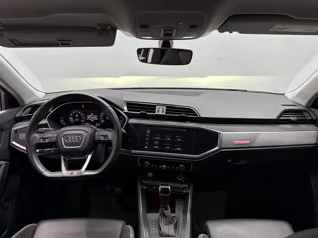 Audi Q3 Sportback — фото 3
