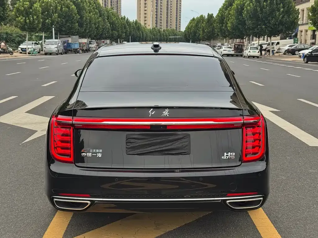 Hongqi H9 — фото 3