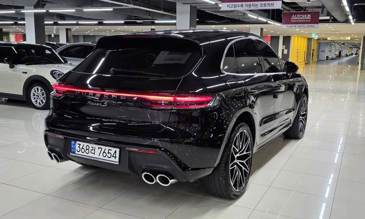 Porsche Macan — фото 10