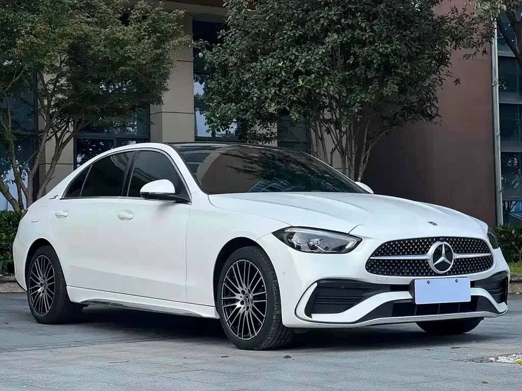 Mercedes-Benz C-Class — фото 10