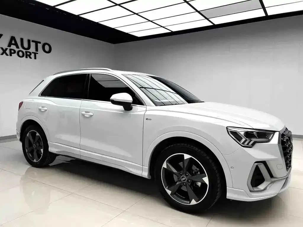 Audi Q3 — фото 5