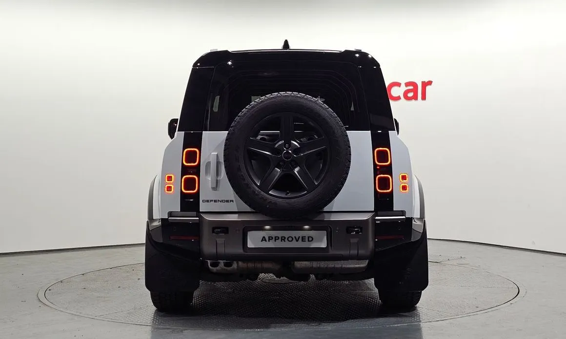 Land Rover Defender — фото 2