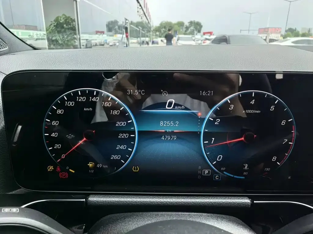 Mercedes-Benz GLA — фото 7