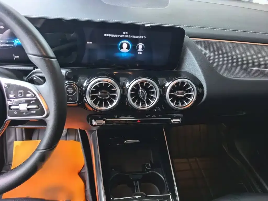 Mercedes-Benz GLA — фото 2