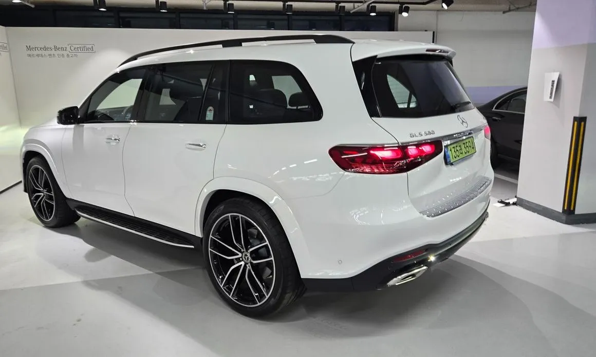 Mercedes-Benz GLS-Class — фото 7