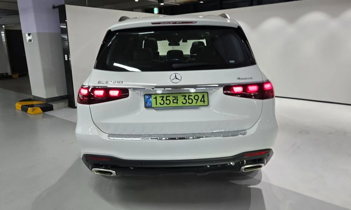 Mercedes-Benz GLS-Class — фото 8