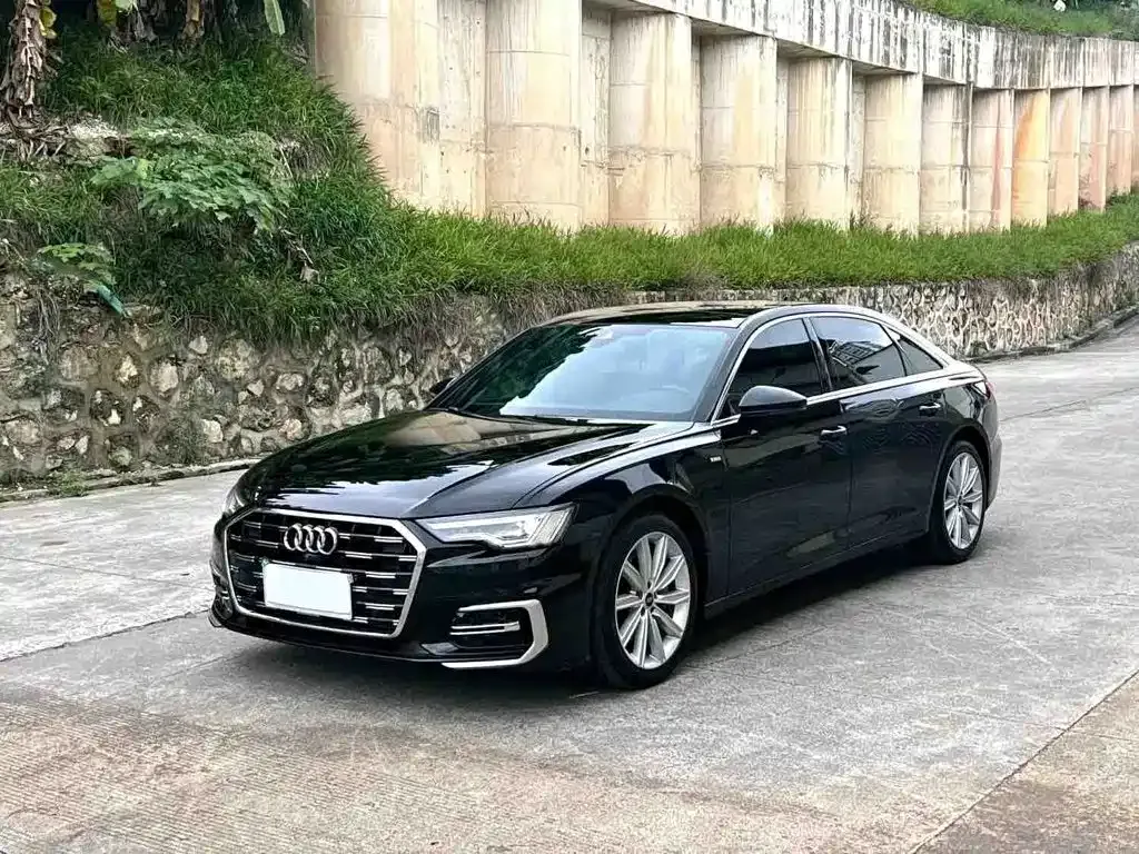 Audi A6L — фото 5