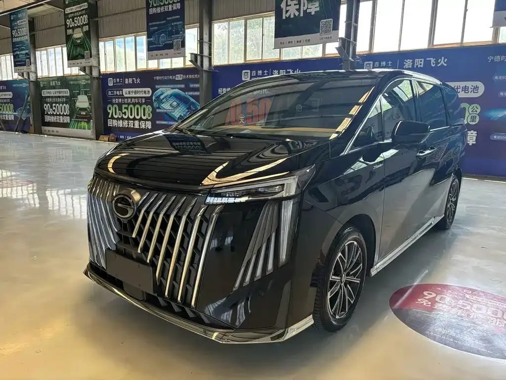 GAC Motor Trumpchi M8 — фото 1