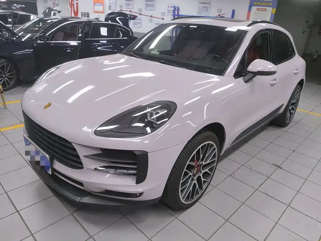 Porsche Macan — фото 1