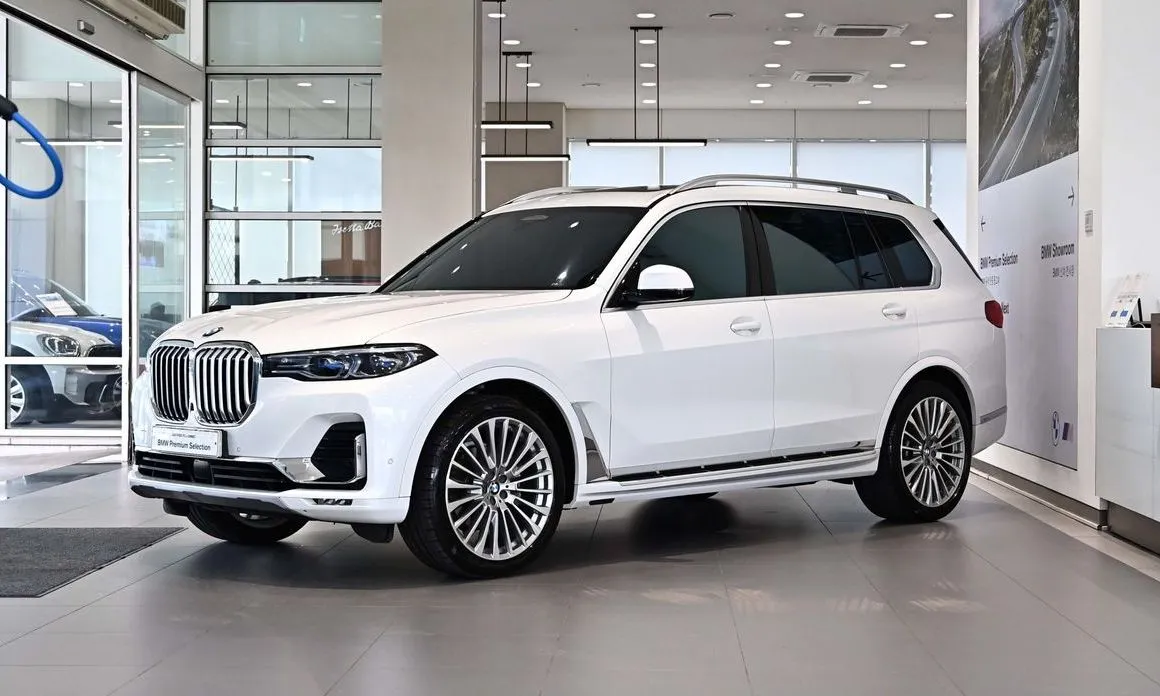 BMW X7 — фото 1