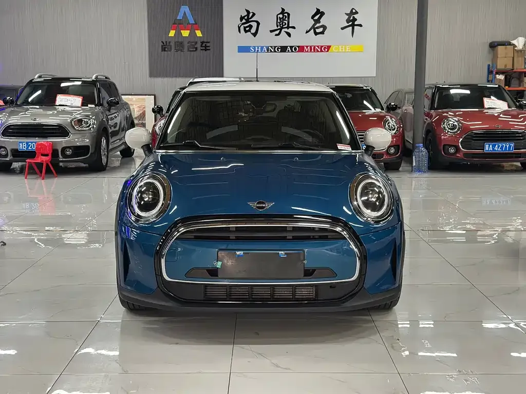 MINI Cooper (3-door) — фото 1
