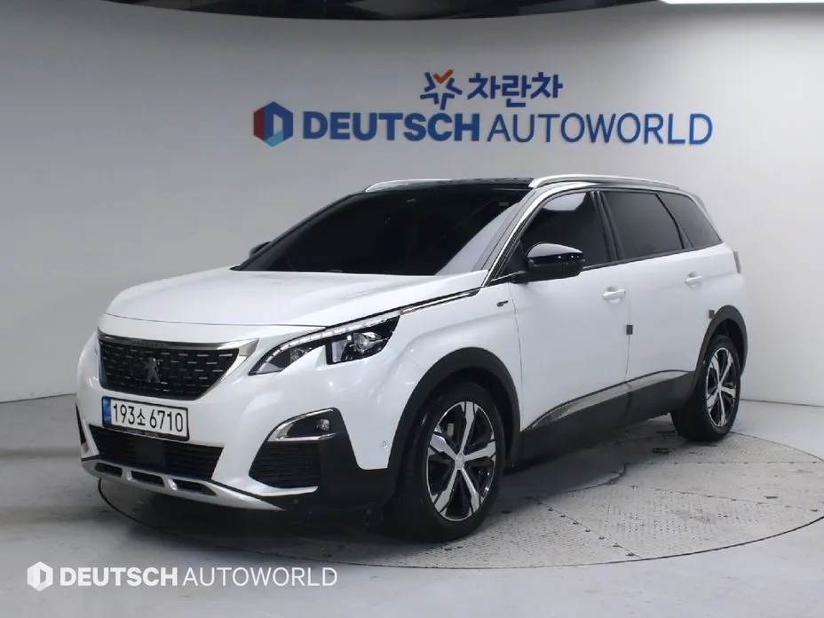 Peugeot 5008 — фото 1