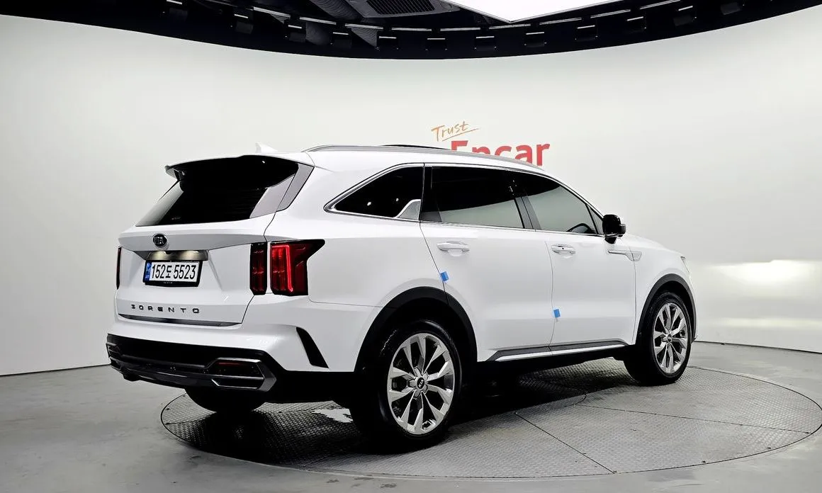 Kia Sorento — фото 4