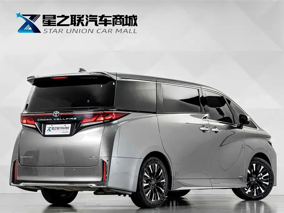 Toyota Vellfire — фото 9