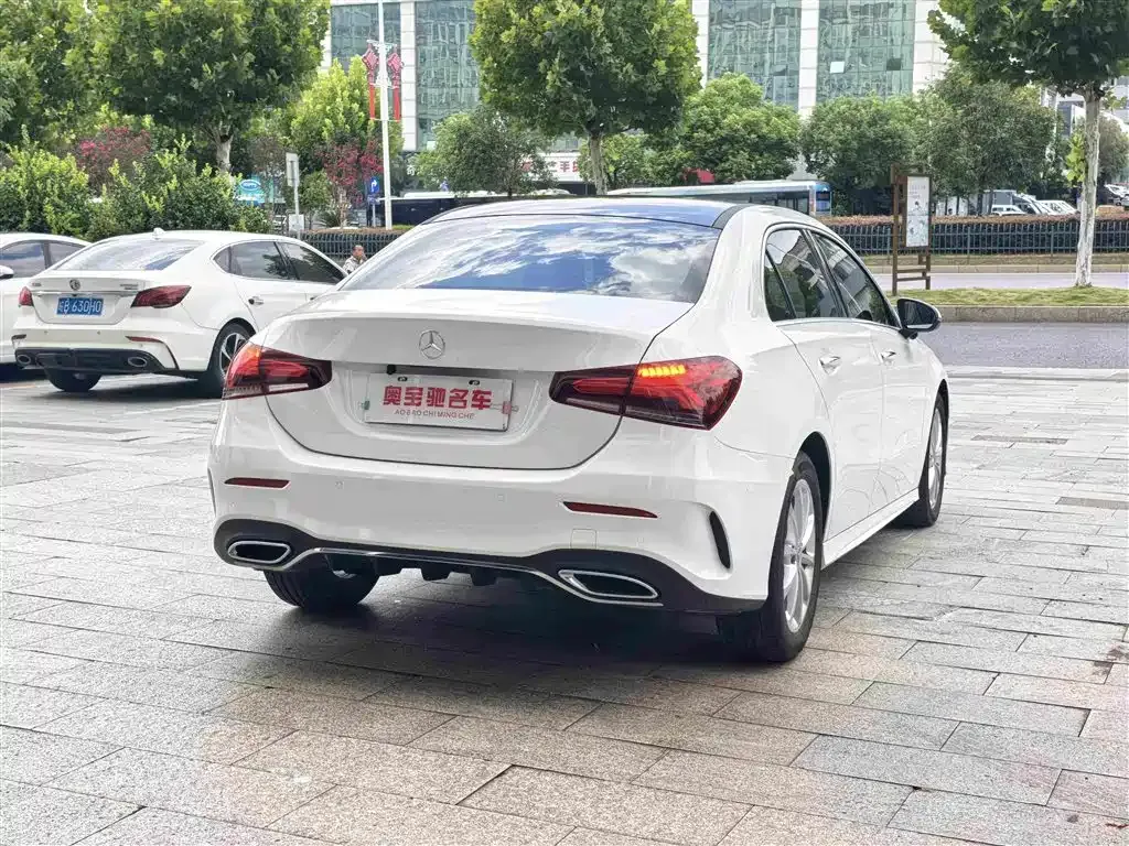 Mercedes-Benz A-Class — фото 10