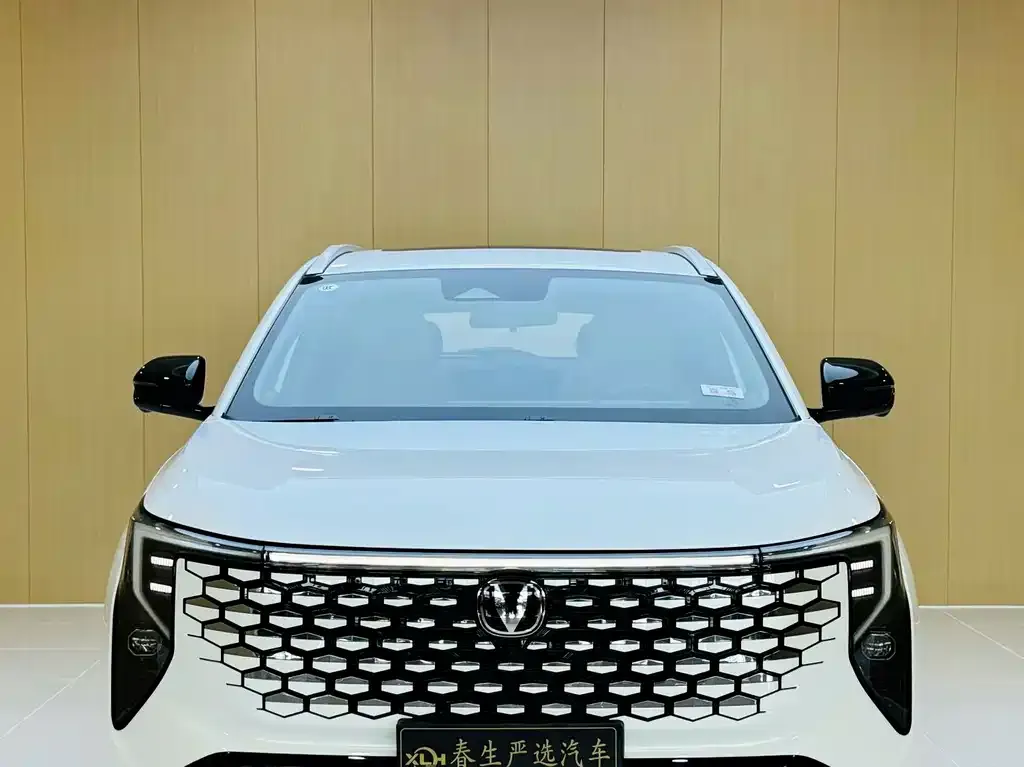 Changan CS55PLUS — фото 4