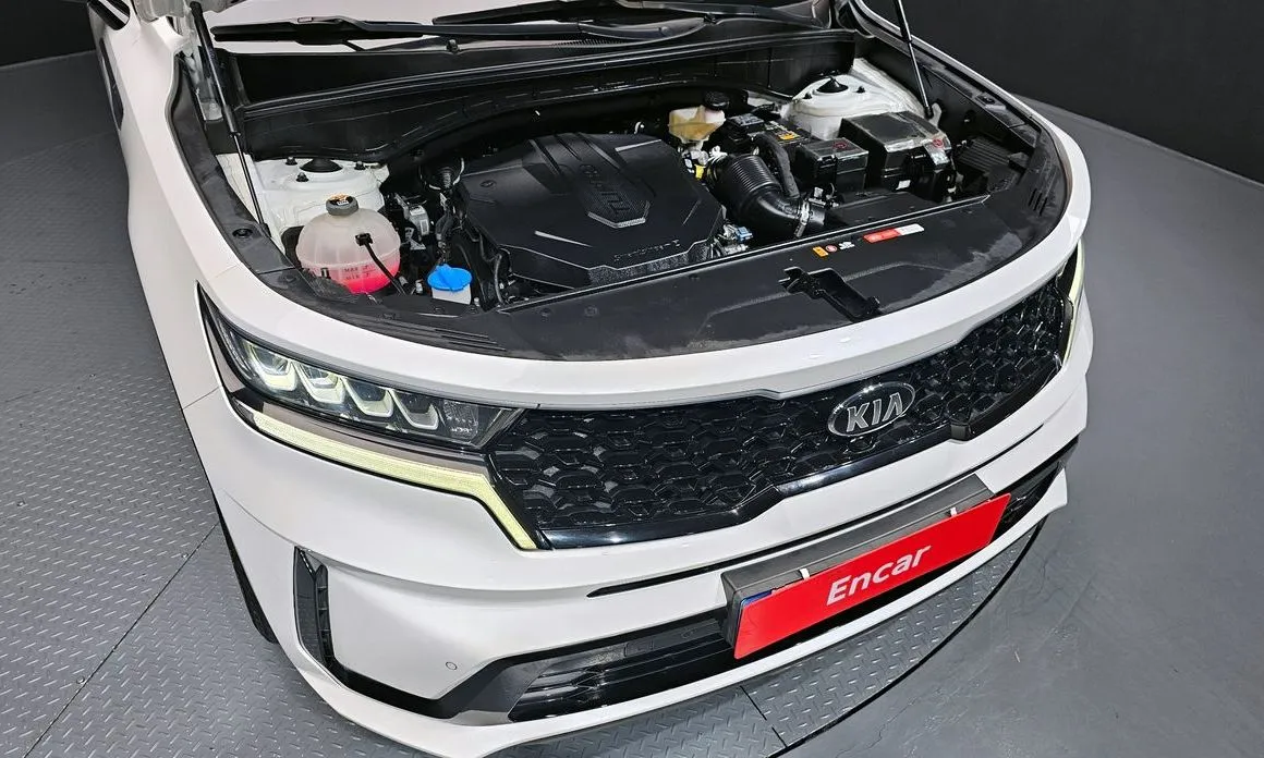 Kia Sorento — фото 10
