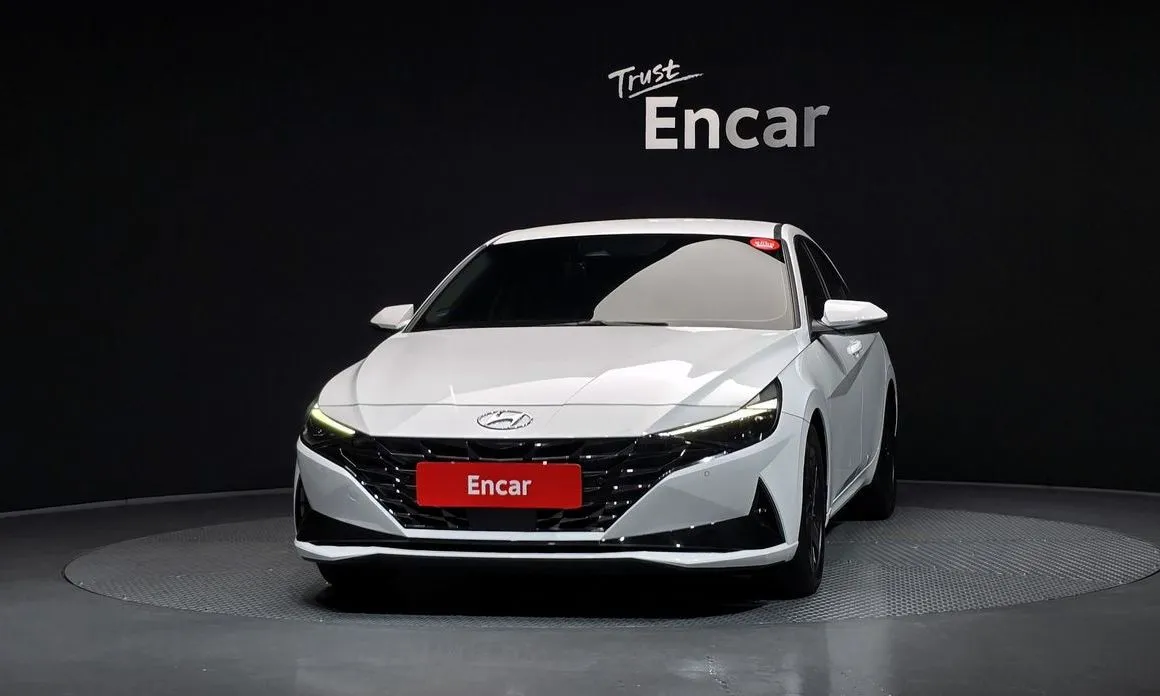 Hyundai AVANTE — фото 2