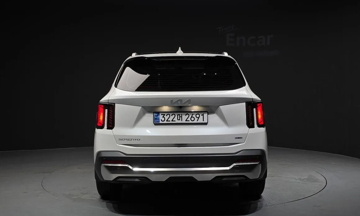 Kia Sorento — фото 7
