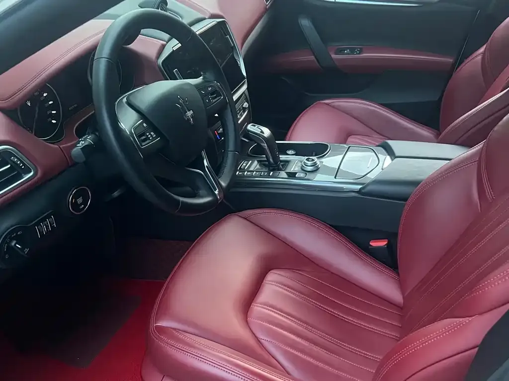 Maserati Ghibli — фото 9