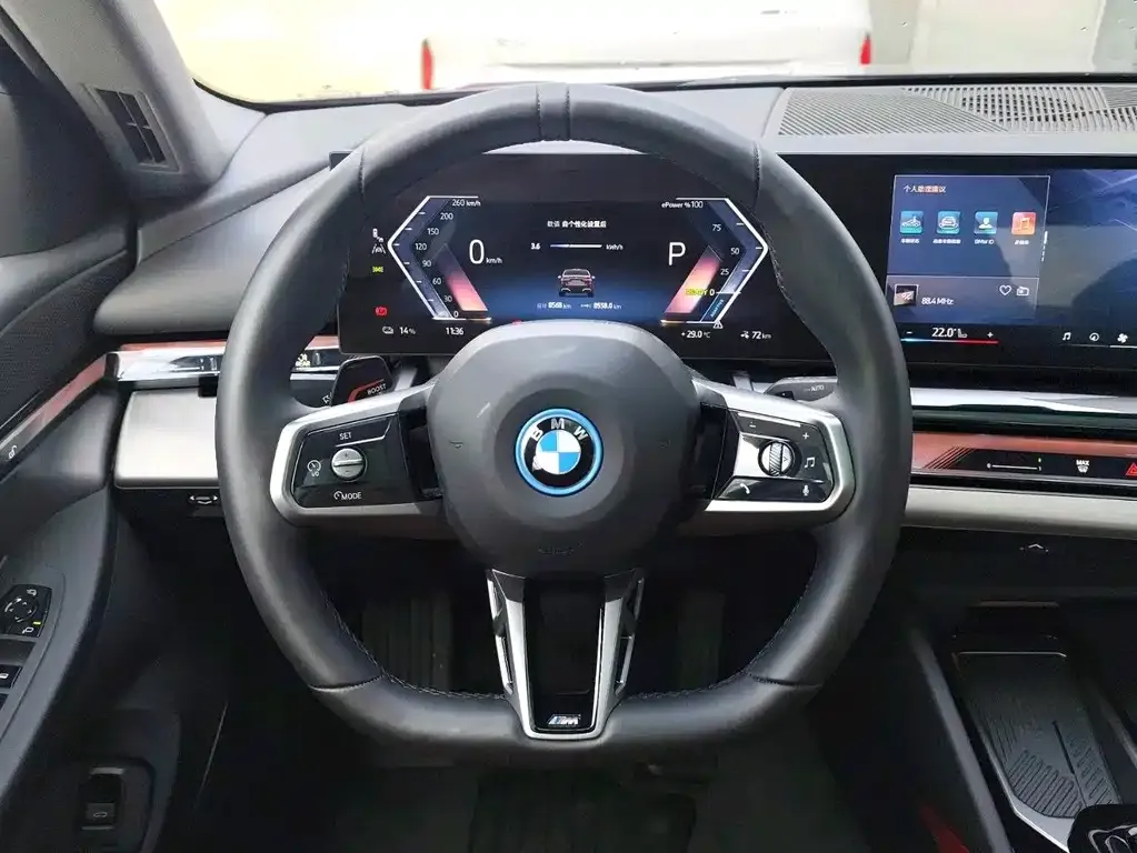 BMW i5 — фото 4